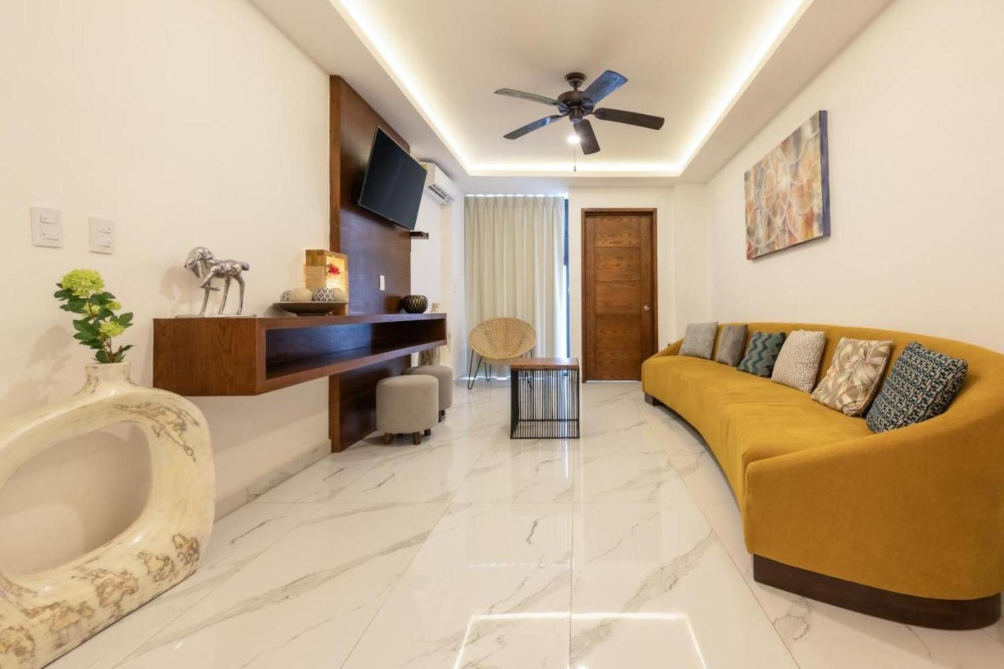 Collection O Hotel Marvic Playa del Carmen Luaran gambar