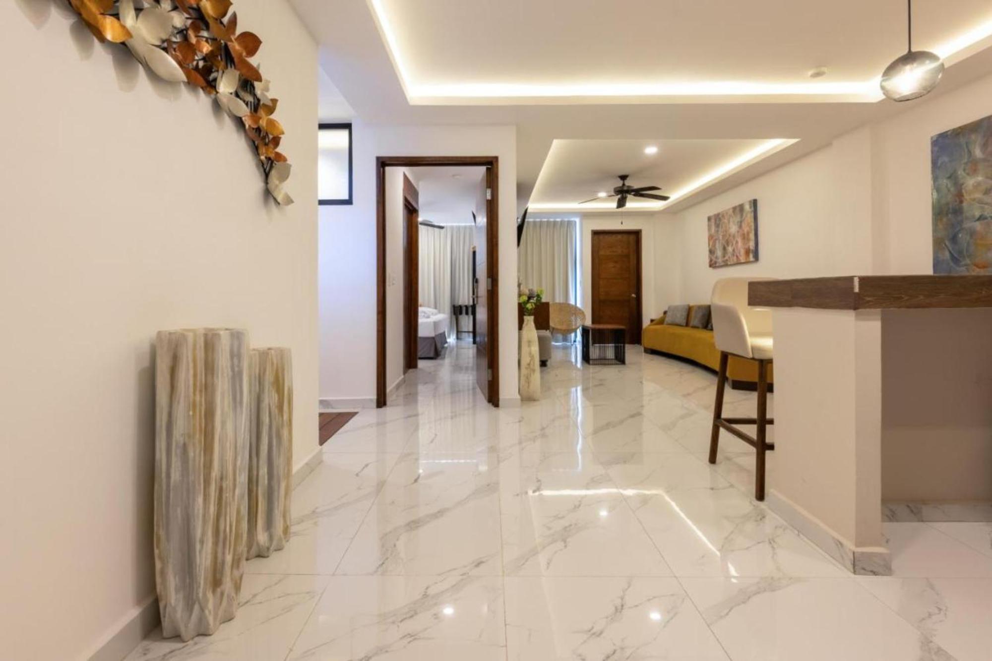 Collection O Hotel Marvic Playa del Carmen Luaran gambar